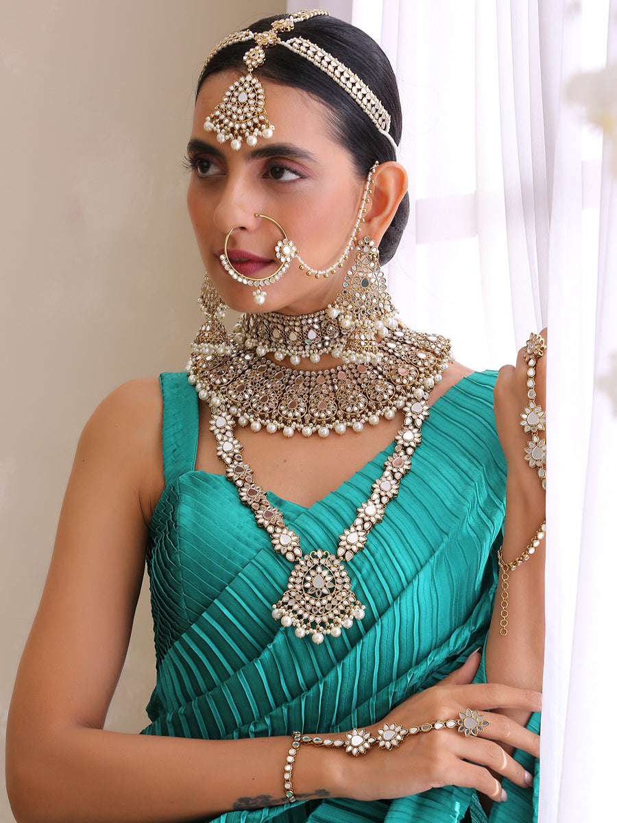 Rasika Bridal Set with Mathapatti