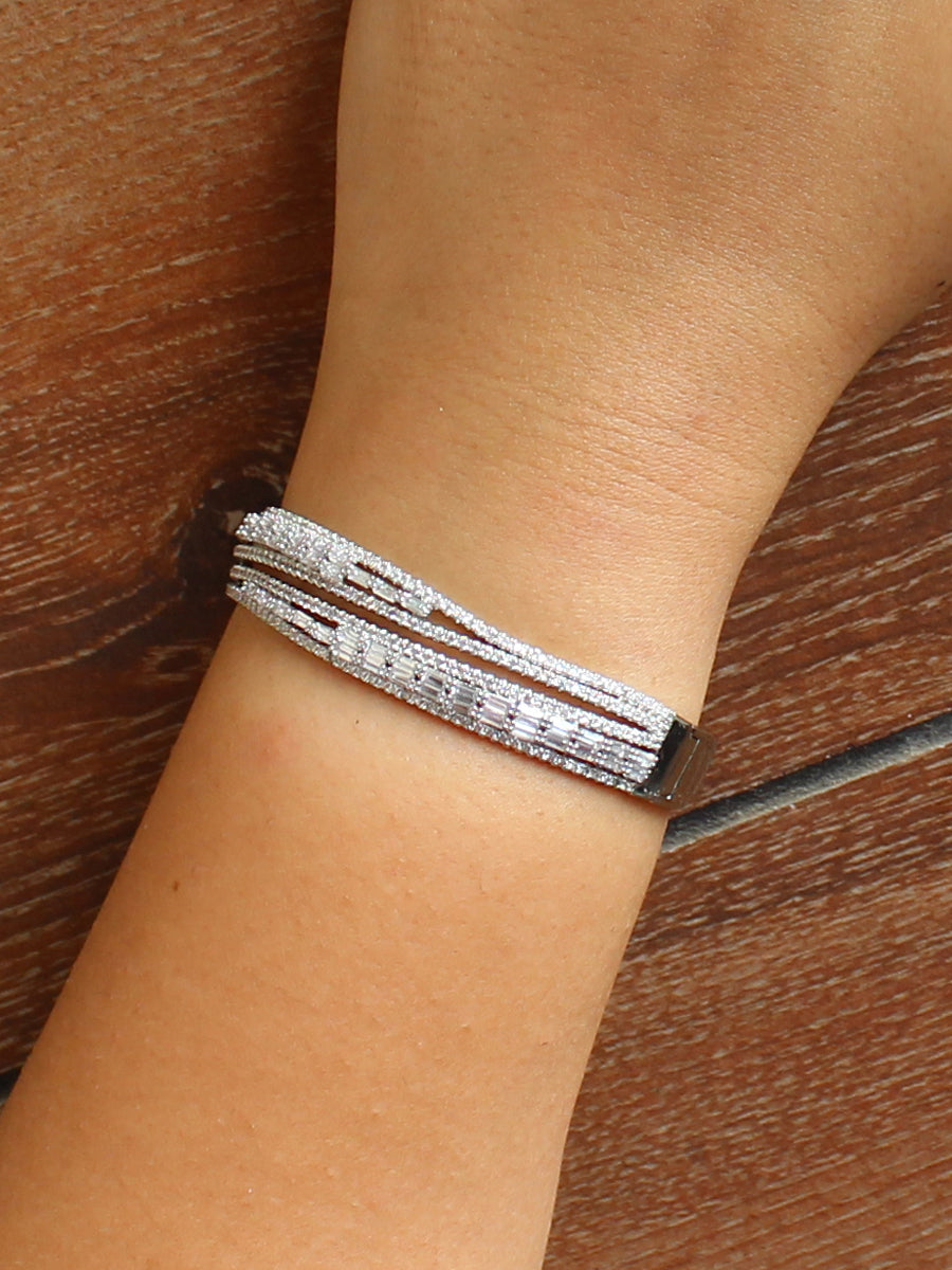 Yashika Bangle Bracelet-Silver