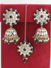 Kashvi Earrings & Tikka-Black
