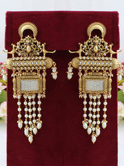 Shreya Earrings-Ivory
