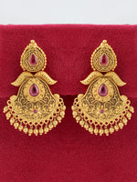 Jyotika Earrings hot pink