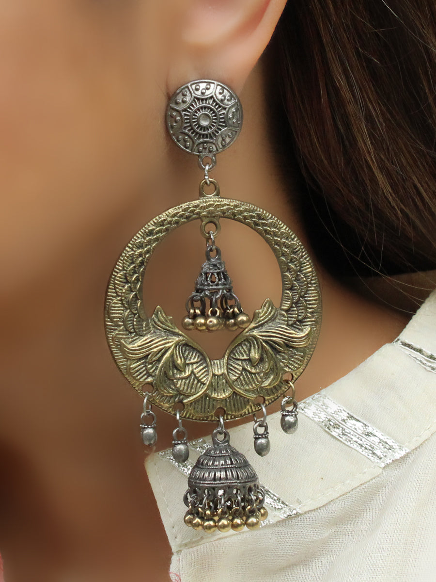 Urvashi Jhumki Earrings-Metallic