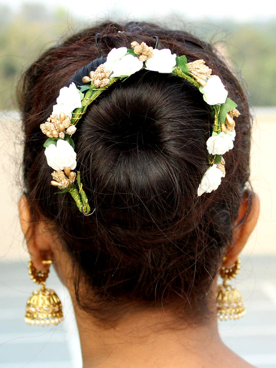 Mauli Artificial Flowers Hair Bun Bridal Gajra-White