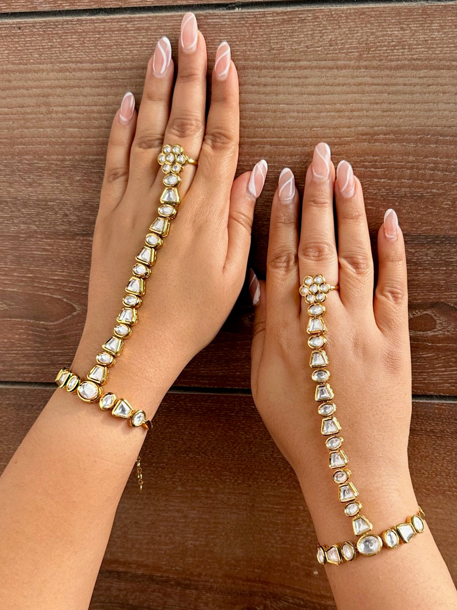 Amrita Hand Harness / Bracelet-White
