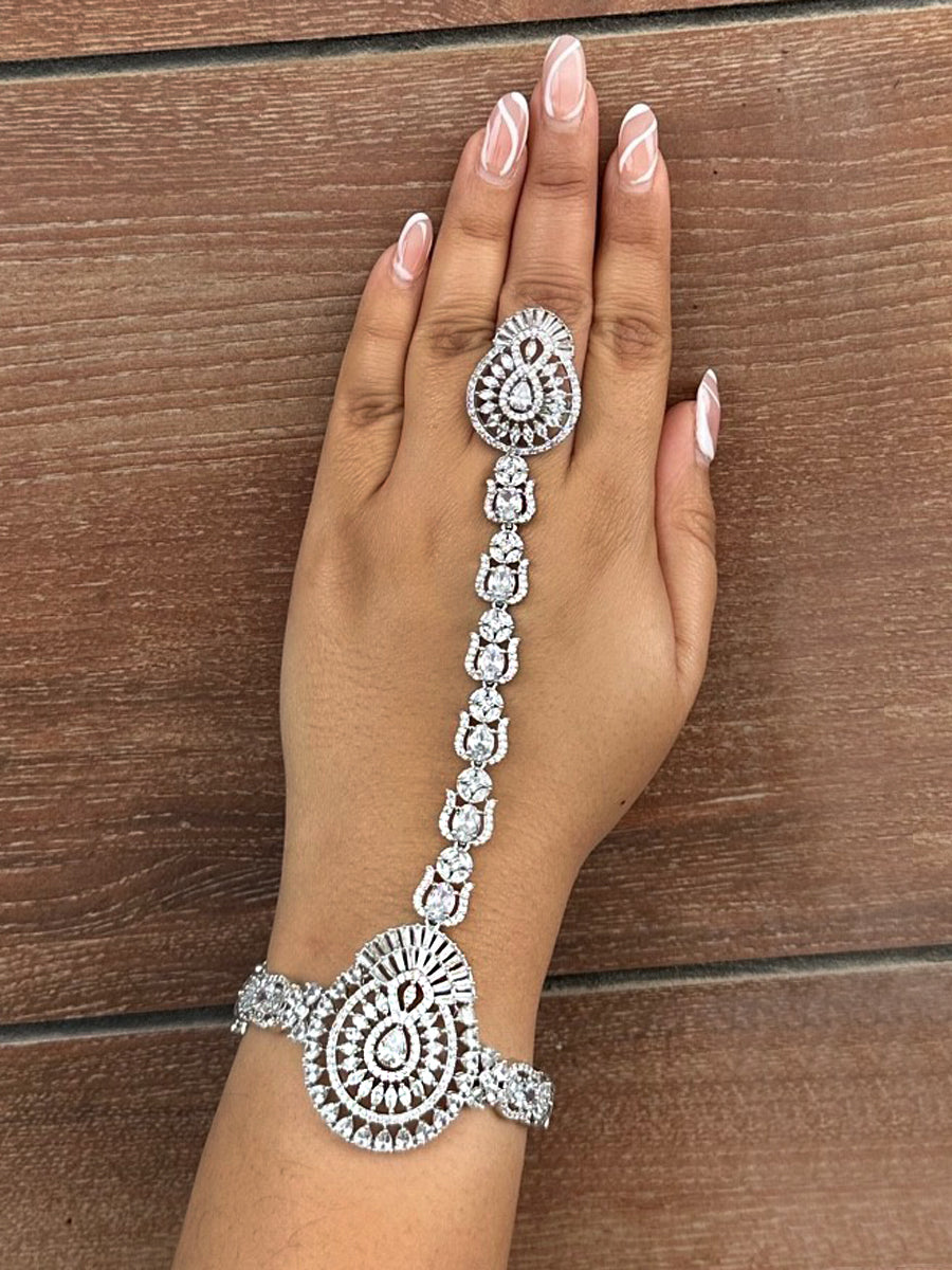 Buy Kundan White Color Gold Plated Finger Ring Bracelet Hand Harness  Hathphool for Girls Women Online  Get 78 Off
