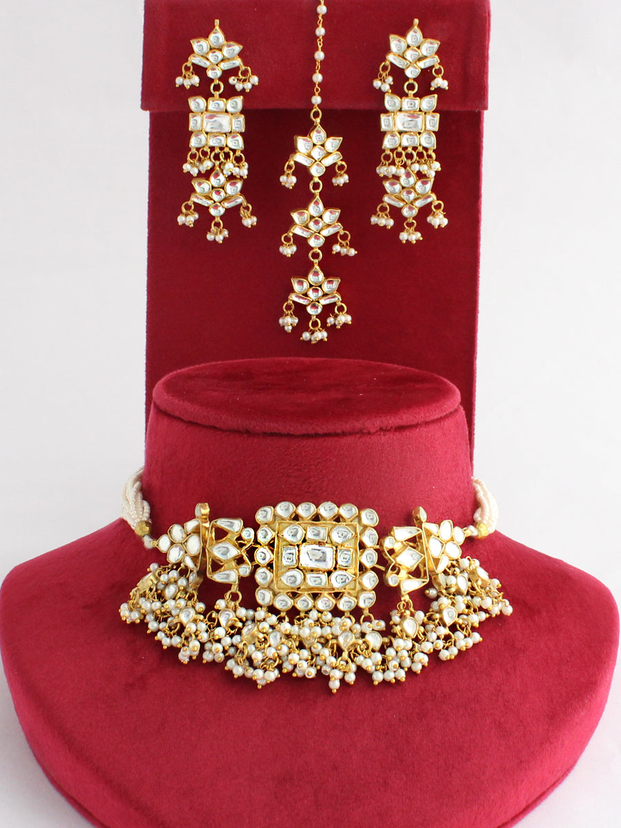Vrinda Choker Necklace Set-Pearl