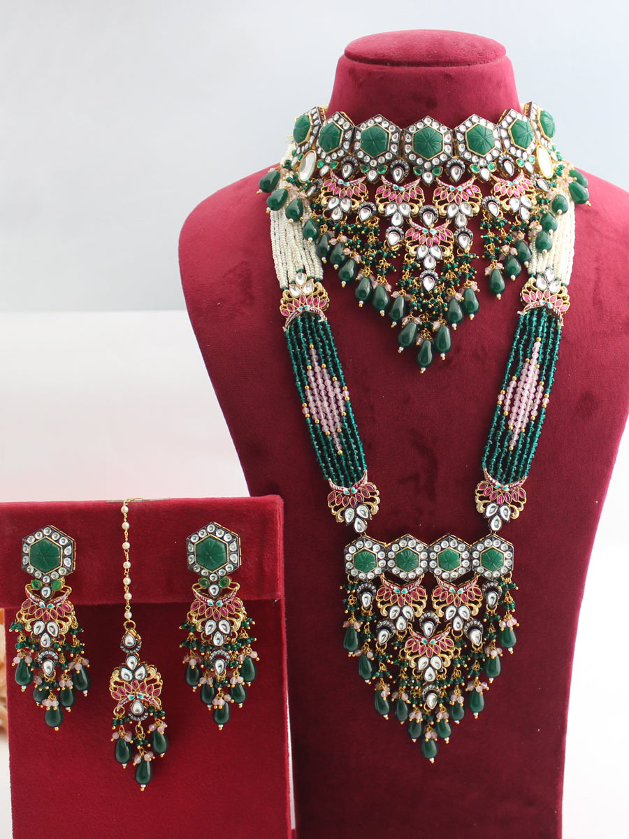 Anvi Layered Necklace Set-Green