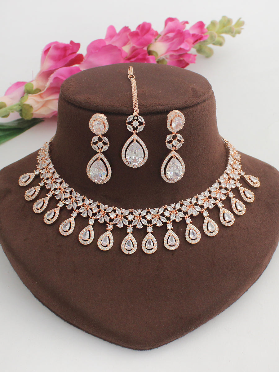 Tanisha Necklace Set