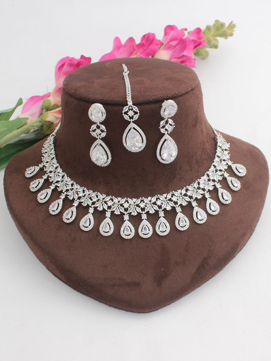 Tanisha Necklace Set - Silver