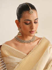 Abhilasha Necklace Set