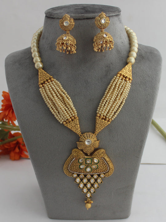 Supriya Pendant Necklace Set-Golden