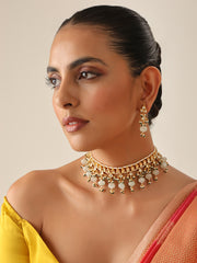 Pragya Necklace Set