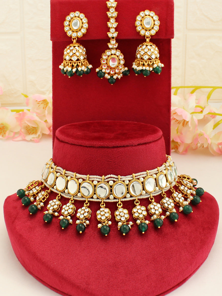 Madiha Kundan Choker Necklace Set-Green