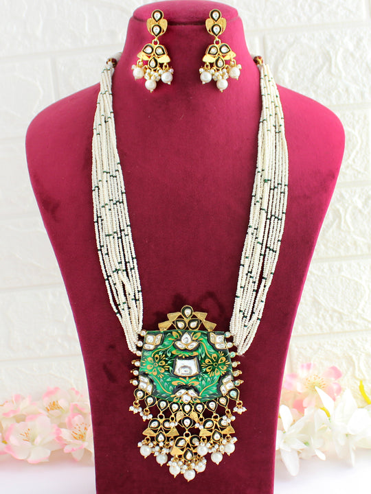 Vidisha Necklace Set-Green
