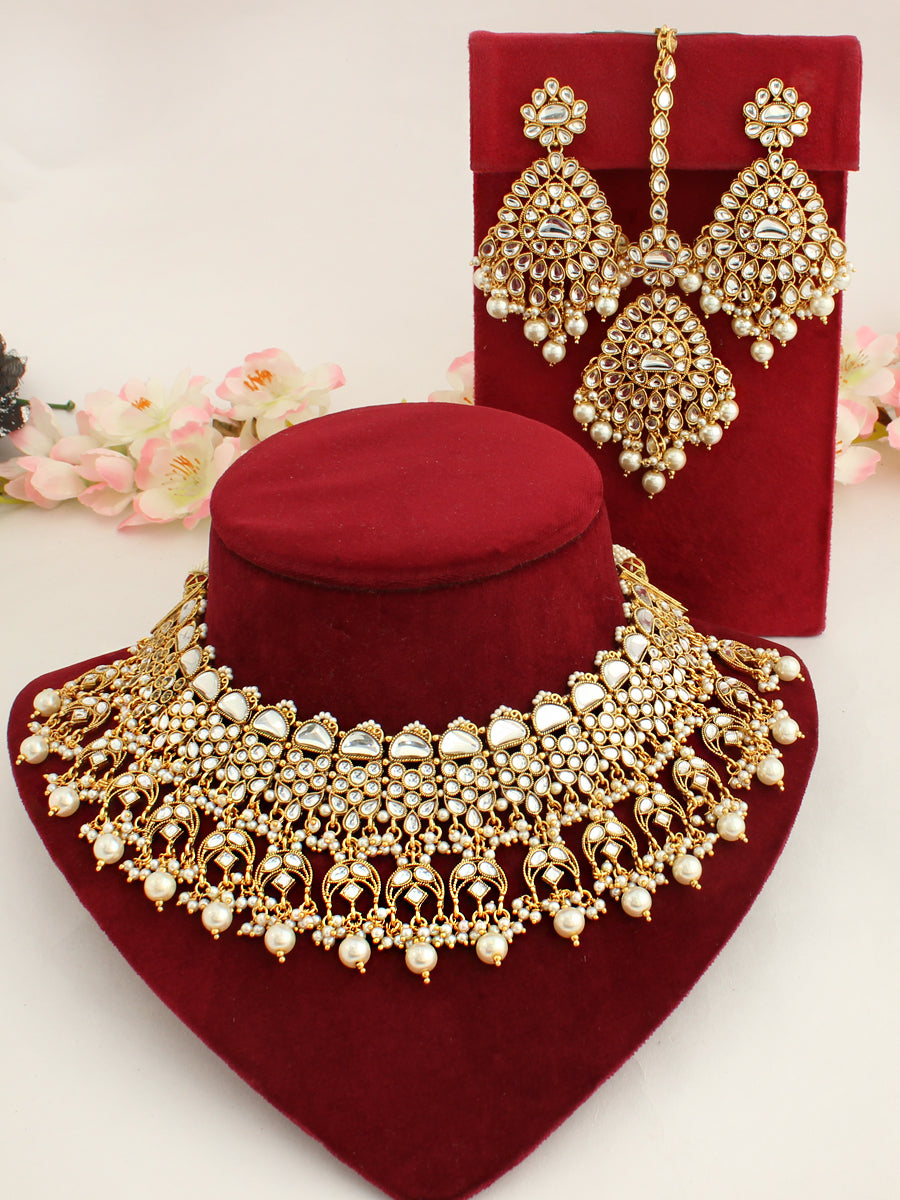 Aarzoo Necklace Set-White