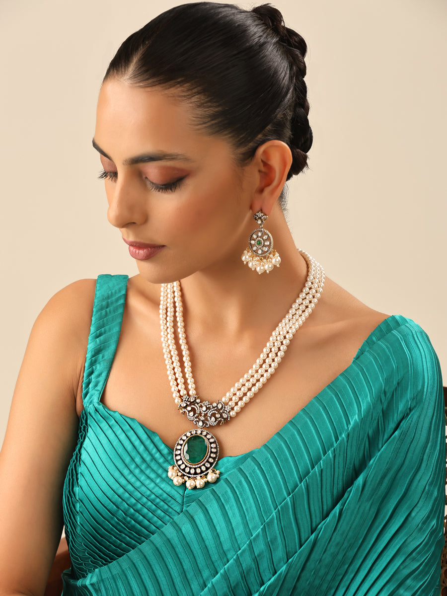 Mansi Long Necklace Set