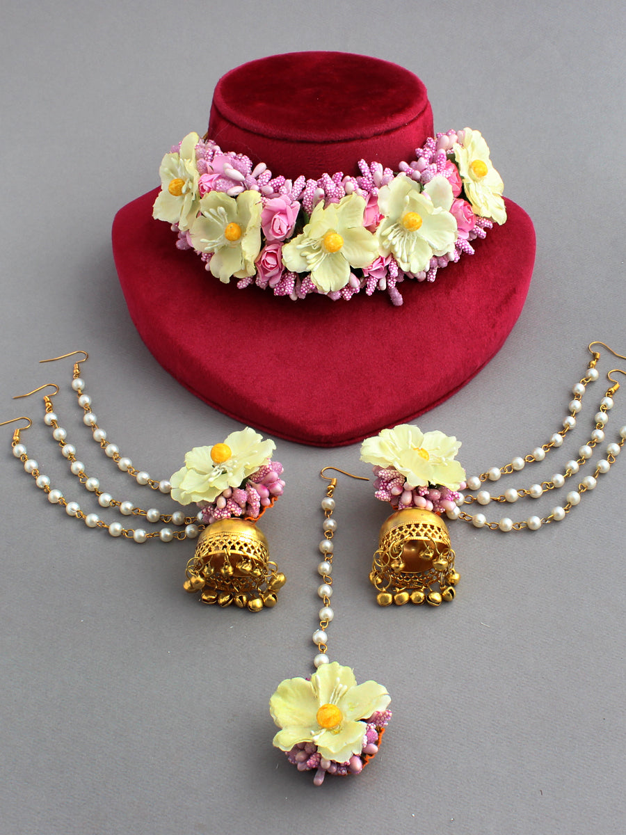 Akansha Floral Necklace Set
