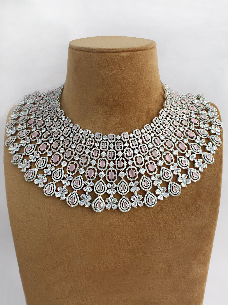 Nayra Bib Necklace Set