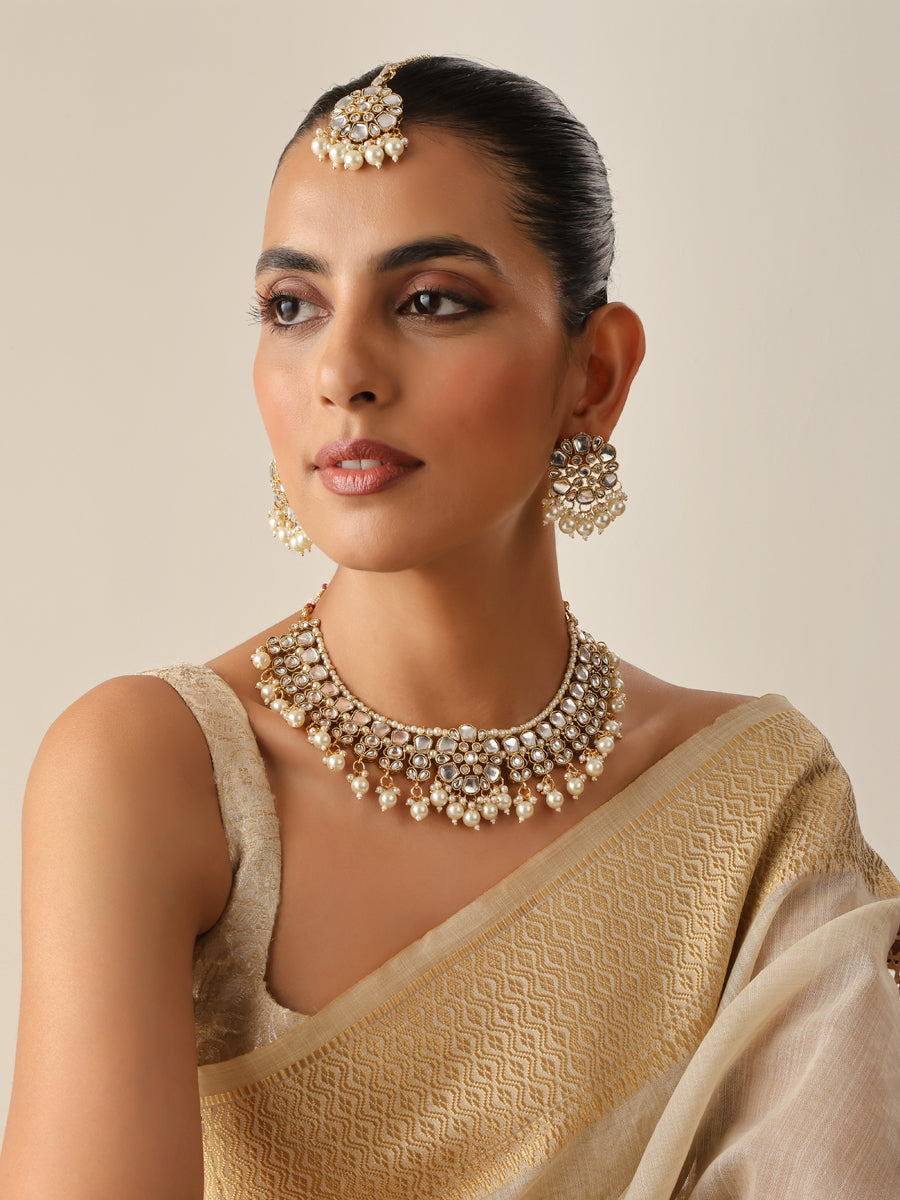 Anaya Bib Necklace Set-Pearl