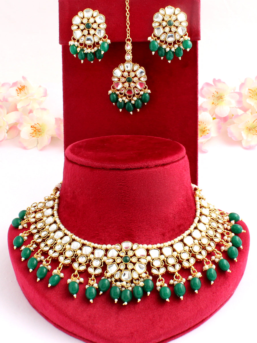 Anaya Bib Necklace Set